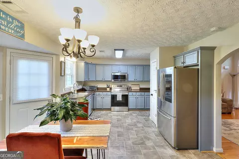 1527 Roscoe Davis Rd SW, Monroe, GA 30656 photo 14