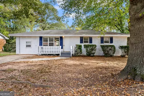 1504 Sunnybrook Dr, Jonesboro, GA 30236
