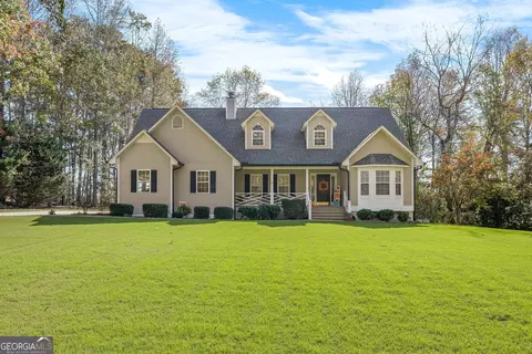 645 Thornwood Cir, Mount Airy, GA 30563