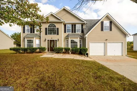 690 Lakewater View Ln, Stone Mountain, GA 30087