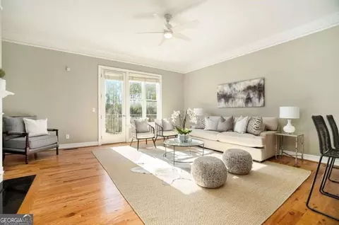 5123 Peachtree Rd, Chamblee, GA 30341 photo 4