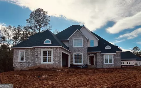101 Misty Pond Ct, Warner Robins, GA 31088