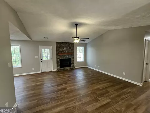45 Garr Rd, Jackson, GA 30233 photo 4