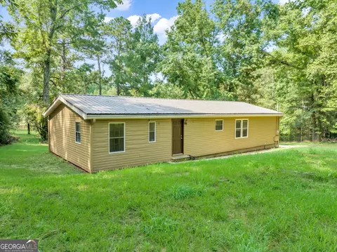Exterior - 754 Dixon Rd, Roberta, GA 31078 photo 6 of 12