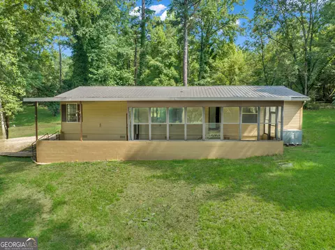 Exterior - 754 Dixon Rd, Roberta, GA 31078 photo 7 of 12