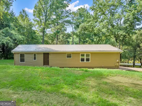 Exterior - 754 Dixon Rd, Roberta, GA 31078 photo 5 of 12