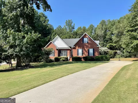 1307 Eddie Craig Ct, Mcdonough, GA 30252