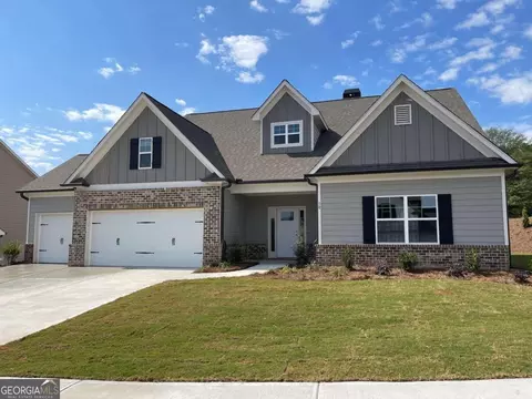 50 Hidden Fields Way, Hoschton, GA 30548