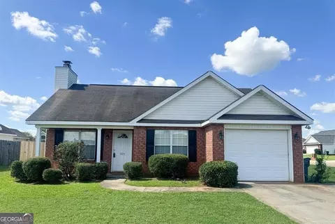 200 Stirling Bridge Dr, Warner Robins, GA 31088