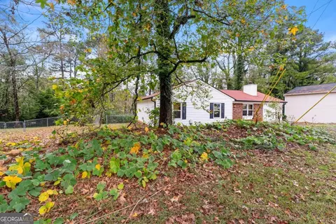 3027 Lake Monroe Rd, Douglasville, GA 30135