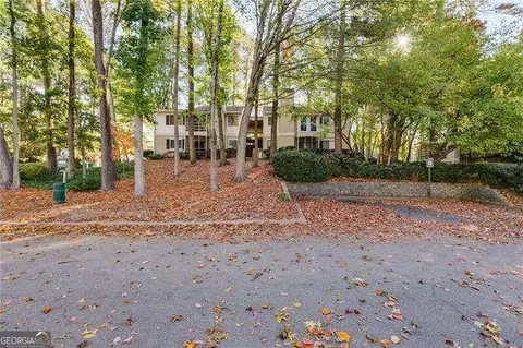 4004 Wingate Way, Atlanta, GA 30350