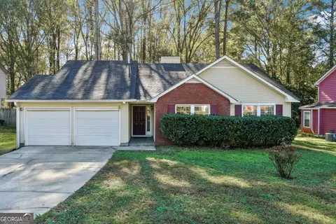 200 Blue Heron Dr, Jonesboro, GA 30238