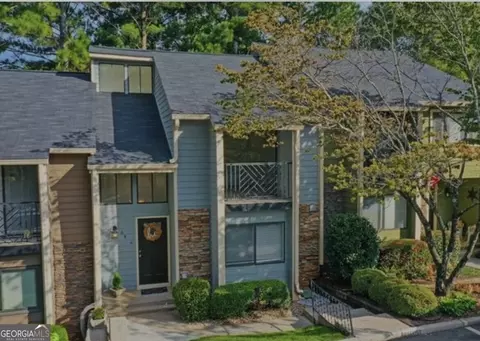 64 Goldrush Cir, Atlanta, GA 30328