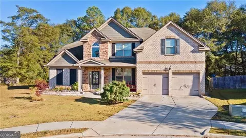 217 Birchwood Dr, Loganville, GA 30052