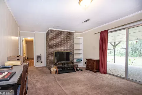 466 Hickory Ter, Lagrange, GA 30241 photo 8