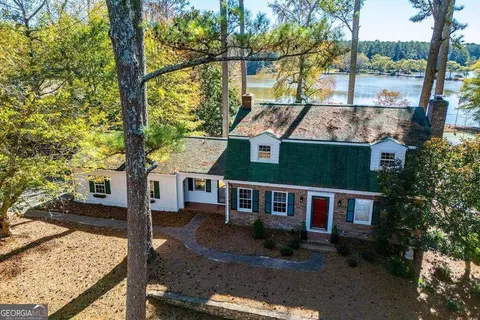 115 Canterbury Dr, Carrollton, GA 30117