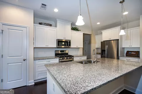 208 Grace Ct, Lagrange, GA 30241 photo 15