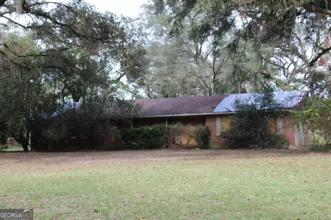 106 Bunny Trl, Alma, GA 31510