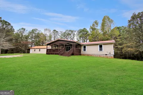 260 Jarrell Hogg Rd, West Point, GA 31833