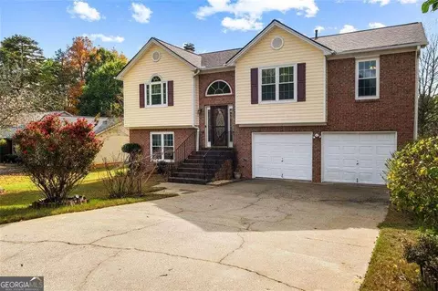 1226 Arbor Stream Ct, Lithonia, GA 30058