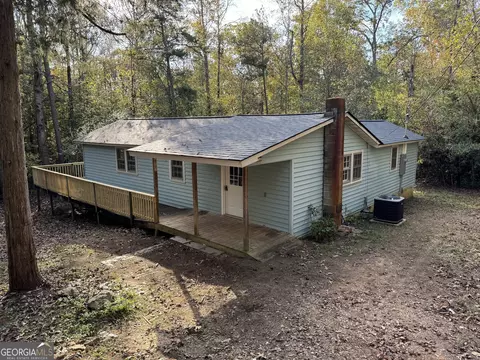 1677 Fork Creek Rd, Bowman, GA 30624