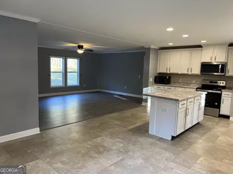983 Crawford Rd, Barnesville, GA 30204 photo 6