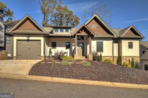 42 Summit View Ln, Ellijay, GA 30540