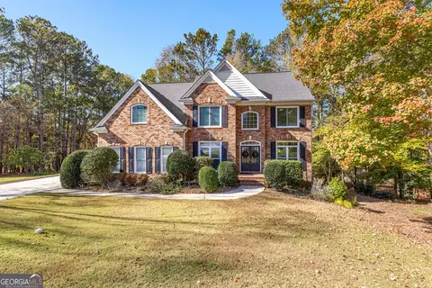 125 Scenic Ct, Fayetteville, GA 30215