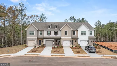 152 Hazel Dr, Mcdonough, GA 30253
