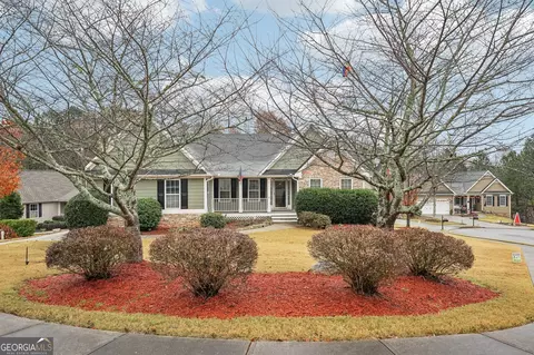 600 Treetops Ct, Canton, GA 30115