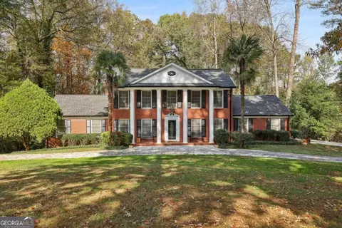 5398 Antelope Ln, Stone Mountain, GA 30087