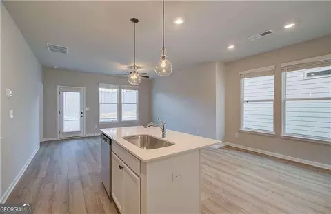 2220 Croghan Dr, Hampton, GA 30228 photo 11
