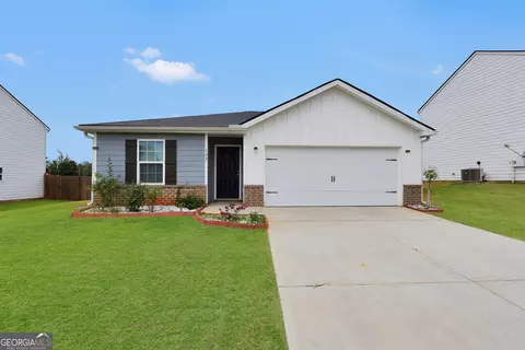 102 Maple Dr, Milner, GA 30257