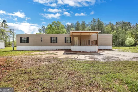 124 Victoria Dr, Odum, GA 31555