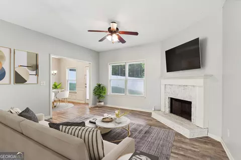 400 Paperbark Ct, Acworth, GA 30102