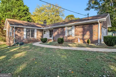 1631 Holmes Dr, Conyers, GA 30094
