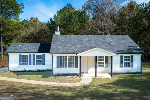 4869 Primrose Rd, Grantville, GA 30220