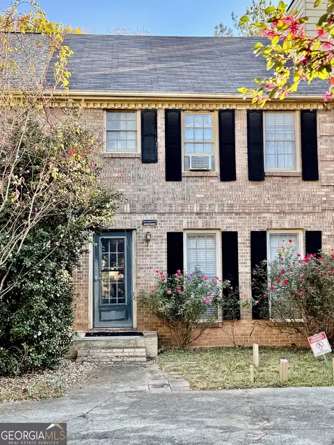 4870 Indian Crest Ct NW, Lilburn, GA 30047