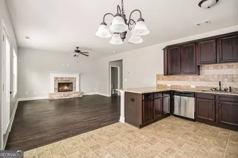 462 Stane Brook Ct, Jackson, GA 30233 photo 8