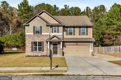 152 Huntleigh Chase Dr, Dallas, GA 30132