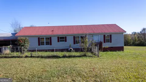 810 N Pomona Rd, Griffin, GA 30223