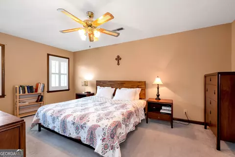 Bedroom - 52 Foxdale Cir, Toccoa, GA 30577 photo 1 of 7