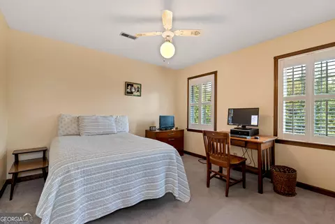 Bedroom - 52 Foxdale Cir, Toccoa, GA 30577 photo 6 of 7