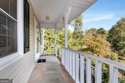 Exterior - 52 Foxdale Cir, Toccoa, GA 30577 photo 3 of 14