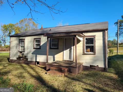 806 E 9th St, West Point, GA 31833 photo 2