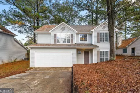 896 Kilkenny Cir, Lithonia, GA 30058