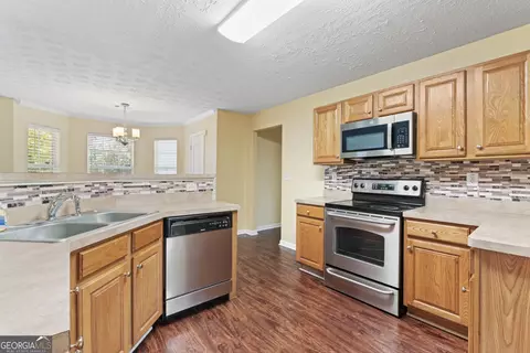 119 Bobtail Ct, Hampton, GA 30228 photo 8