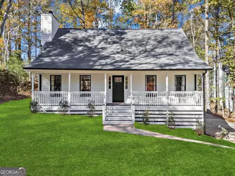 3141 Mills Ridge Dr, Canton, GA 30114