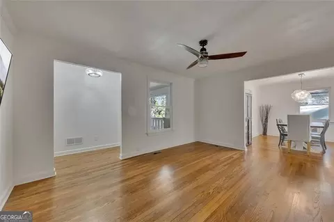 1887 Hickory Rd, Chamblee, GA 30341 photo 10