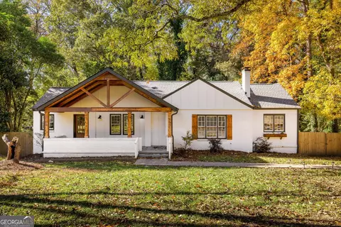 1531 Centra Villa Dr, Atlanta, GA 30311